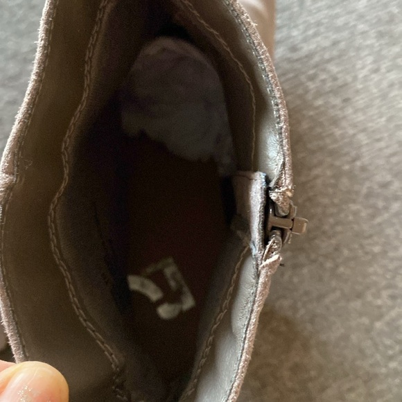 Report Macy’s Suede Embroidered Bootie FP Zara H&M Nine West 10 NWOT - Picture 6 of 14